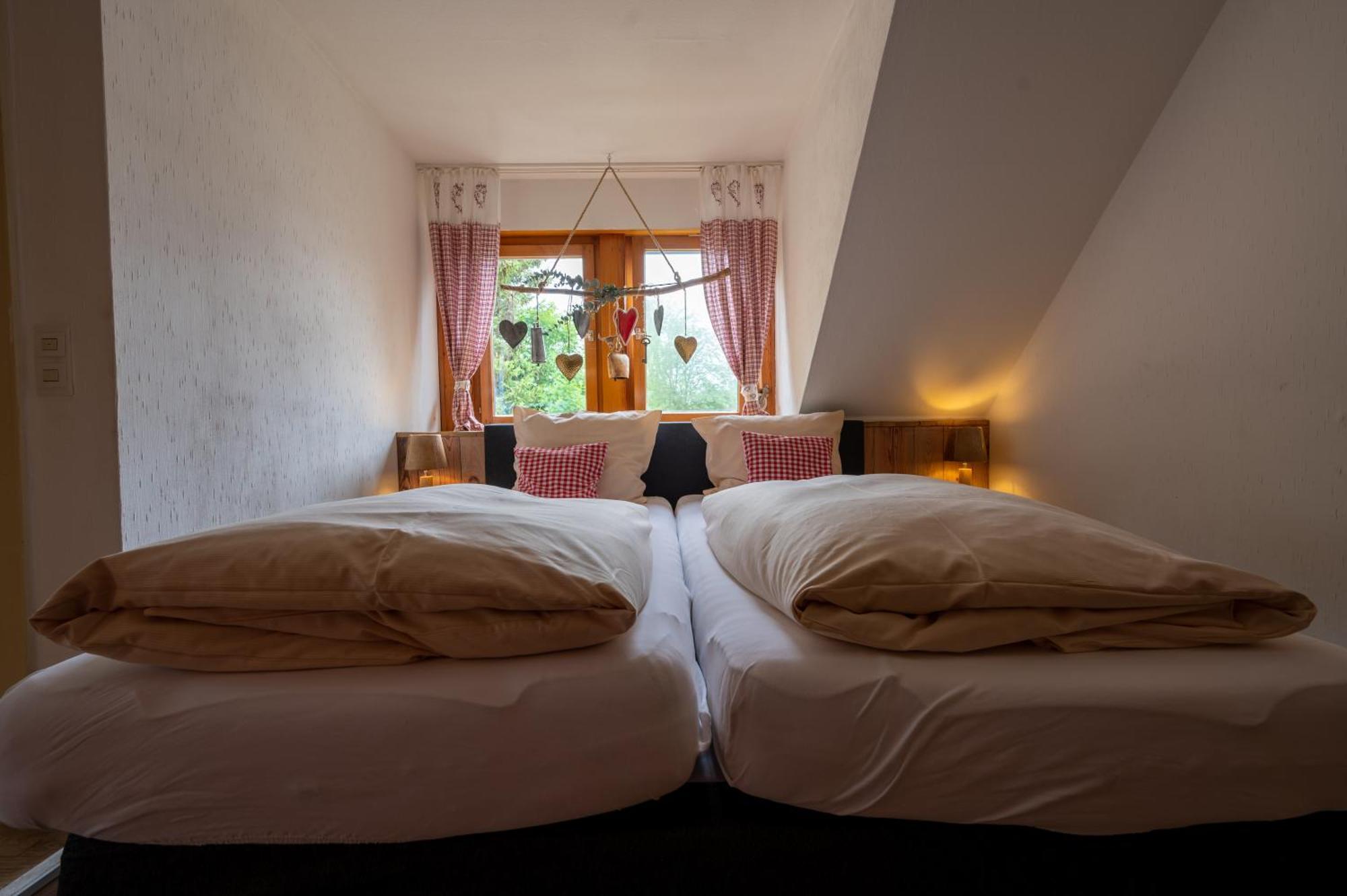 Zur Schmitte Bed and Breakfast Schmallenberg Exteriör bild